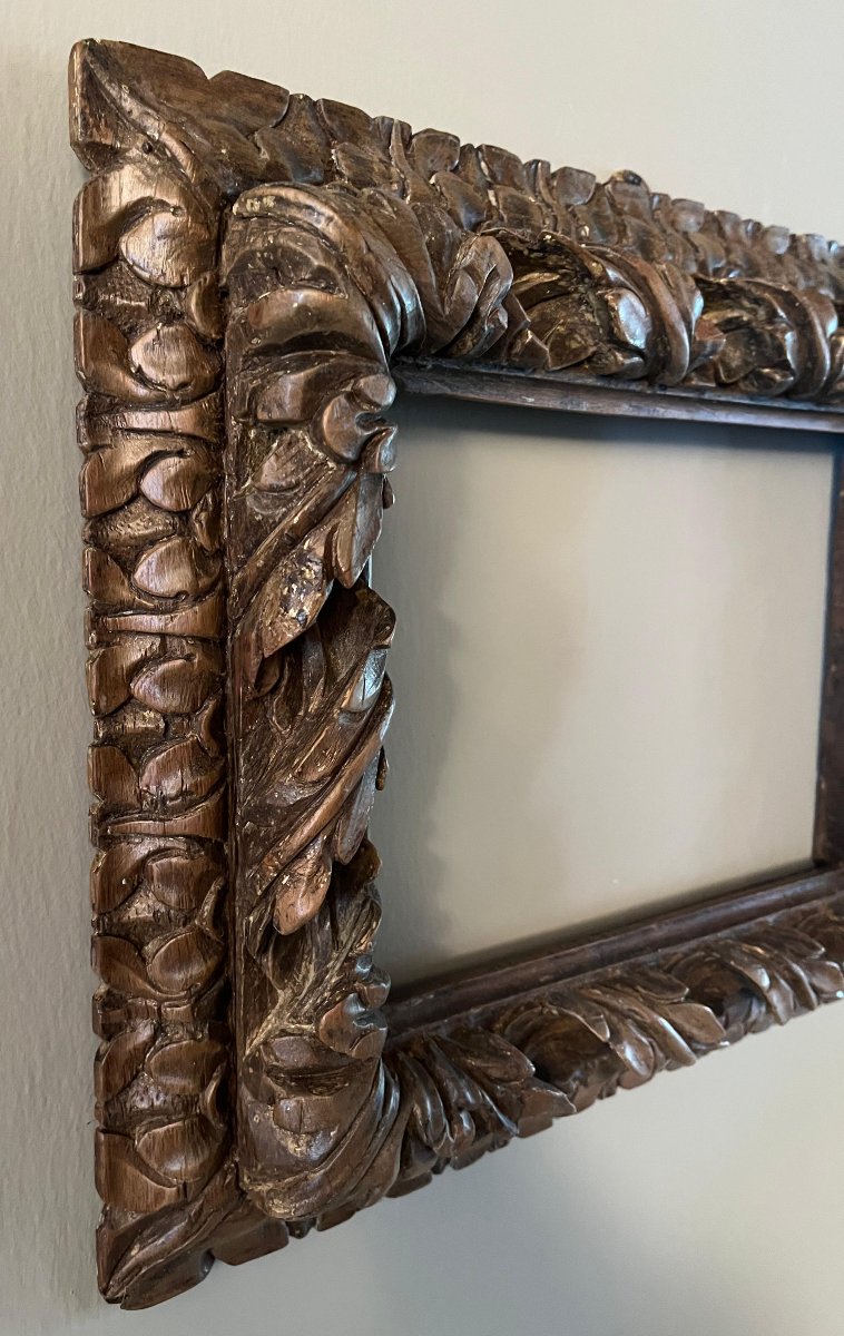 Walnut Frame, Carved And Engraved Wood.-photo-3