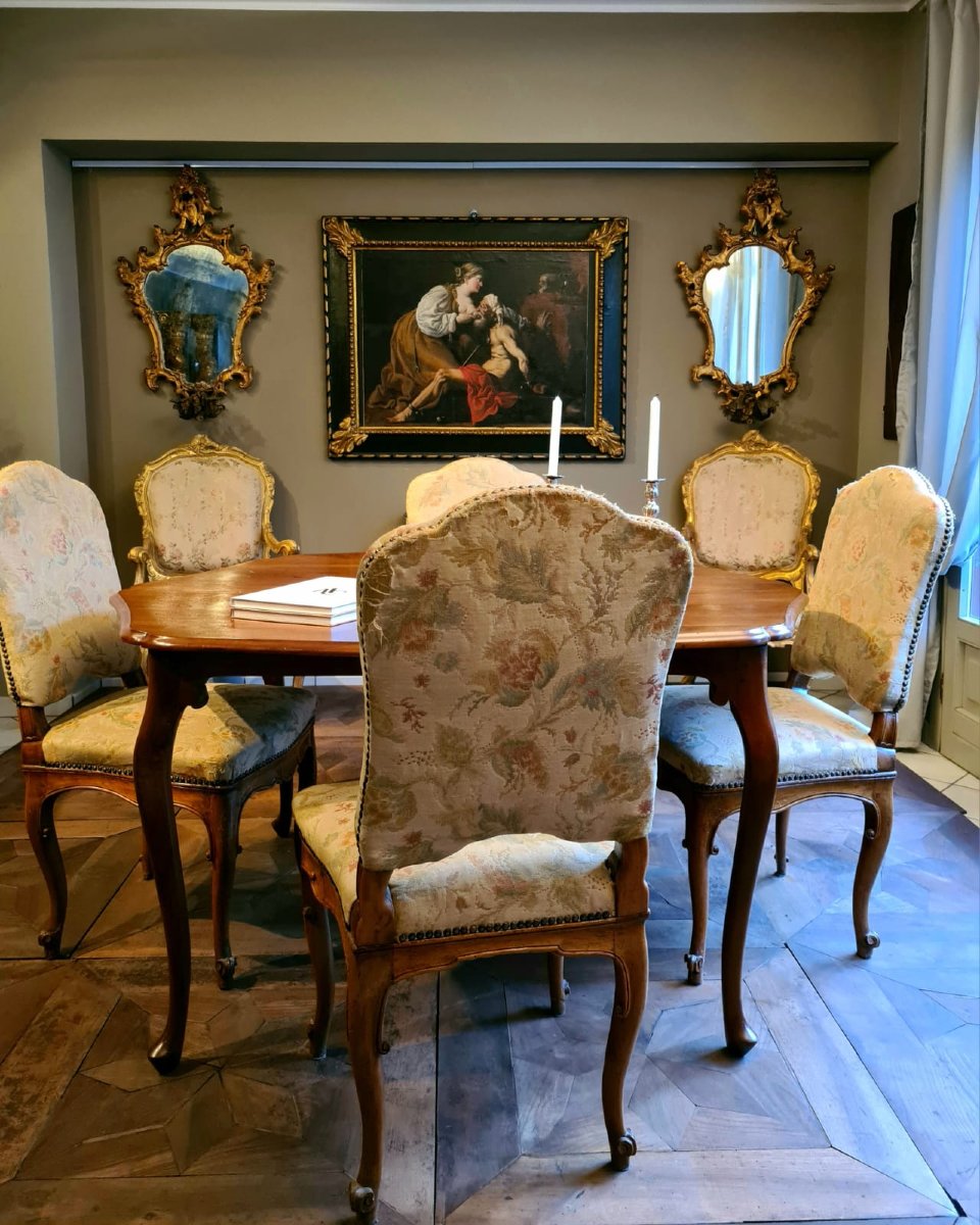 Table polylobée, pied galbé, Venise-photo-4