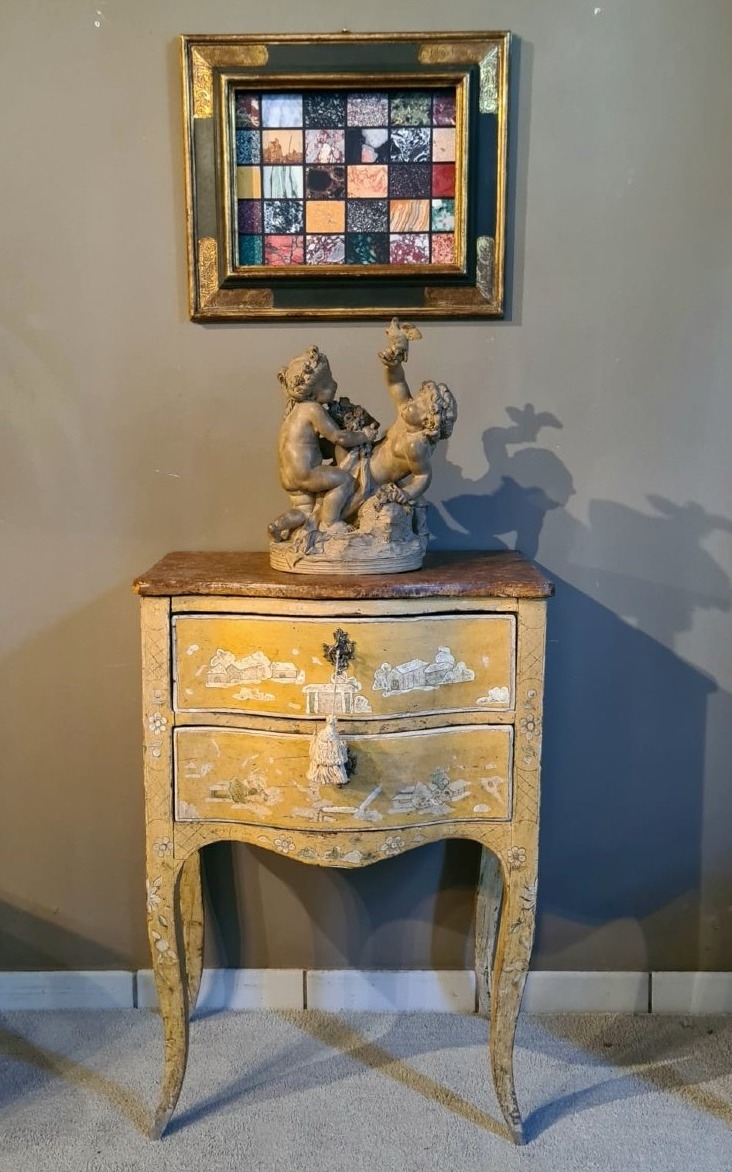 Small Curved Chest Of Drawers, Lacquered-photo-2