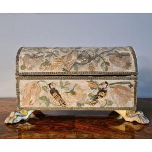 Silk-covered Casket With Decorations Depicting Birds. Tuscan Late 17th Century, Early 18th Cent