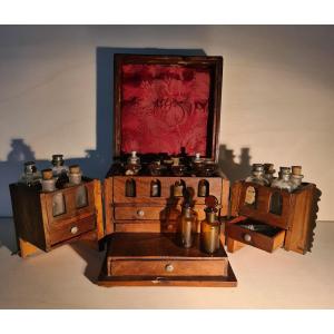 A Rare 18th Century Portable Apothecary Box