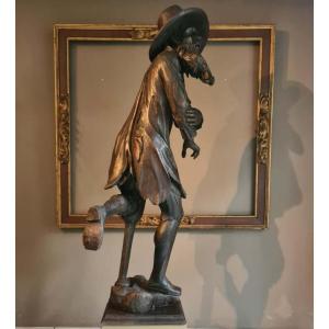 Rare grande sculpure sculptée et gravée de Pitocco, Vénétie, milieu du XVIIIe siècle.