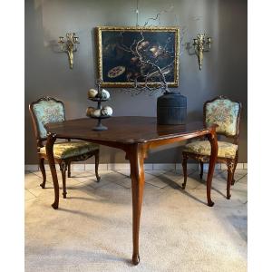 Multi-lobed Table With Curved Legs, Venice
