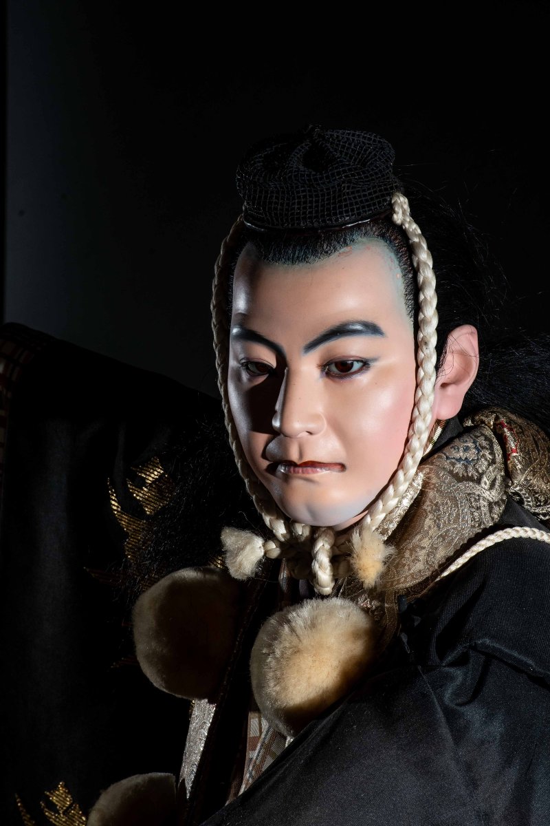 A Large Iki Ningyō Depicting A Kabuki Theatre Actor-photo-2