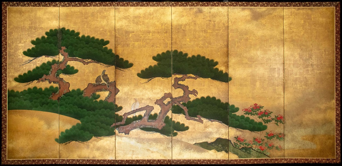 Paire de paravents pliants à six panneaux représentant deux pins (matsu)