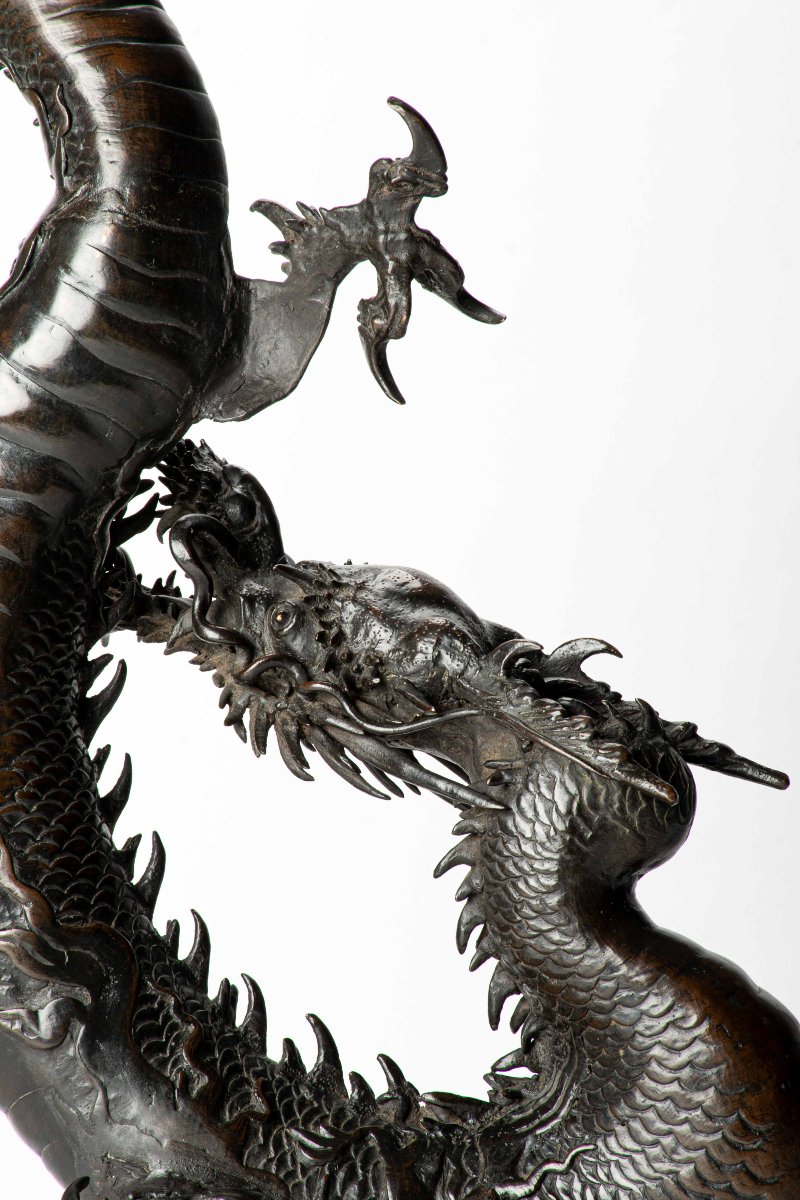 Grand okimono en bronze représentant un dragon-photo-4