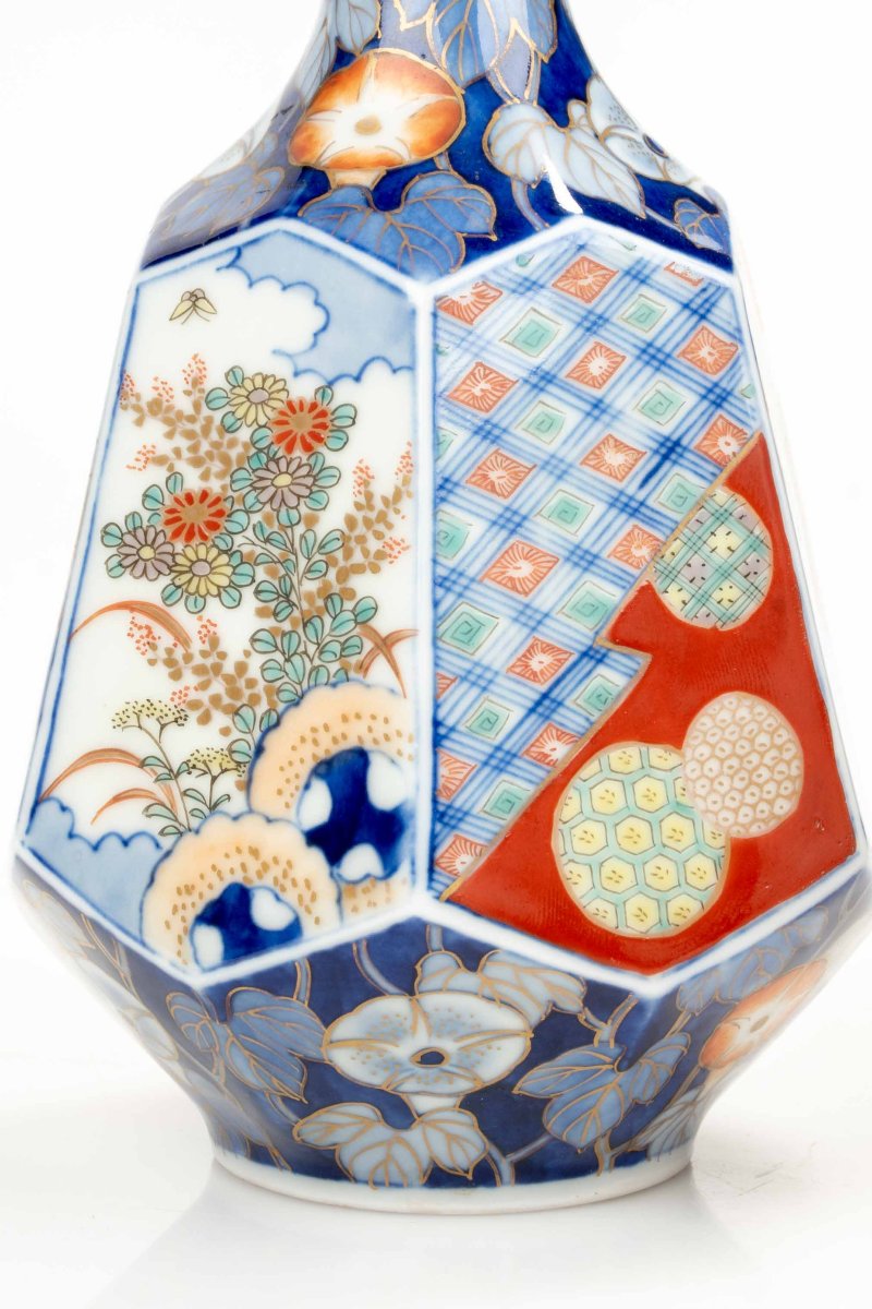 A Pair Of Imari Arita Porcelain Vases With Fukagawa Mark-photo-1