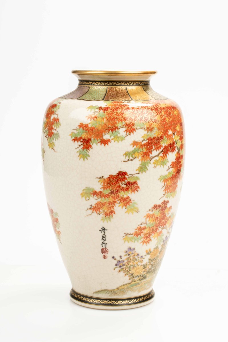 A Large Satsuma Vase Decorated With A Maple Tree-photo-4