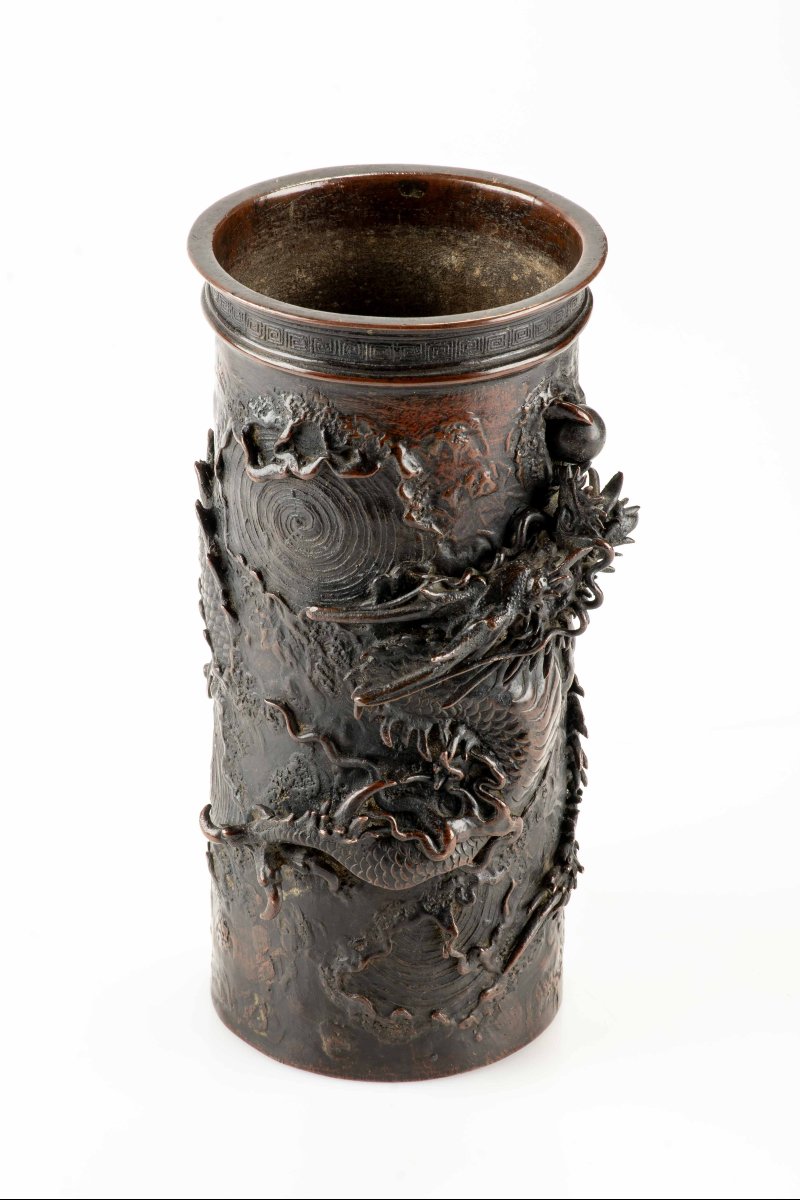 A Bronze Vase Depicting A Ryū Dragon In Relief Among Swirling Waves-photo-1