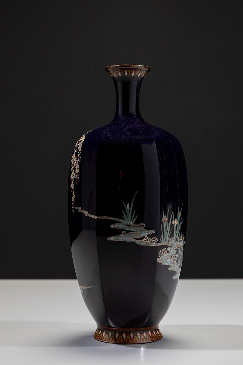 Vase cloisonné hexagonal représentant un cerisier en fleurs-photo-3