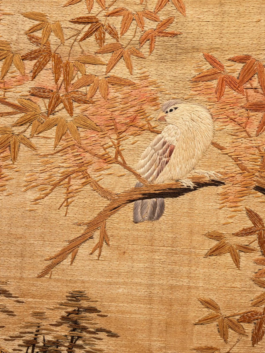 Tapisserie en soie représentant un paysage avec oiseaux en vol-photo-4