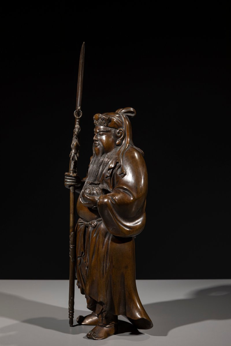 A Tokyo School Bronze Okimono Depicting Guan Yu-photo-2