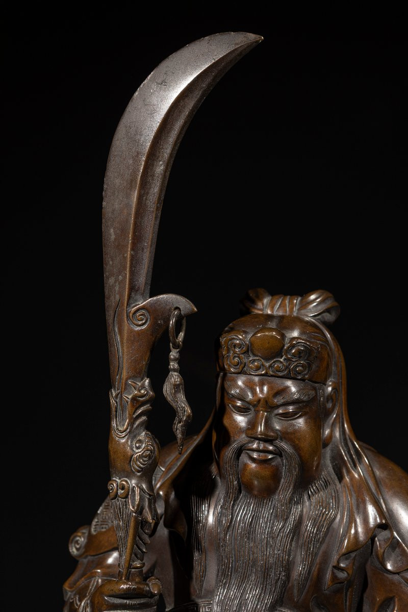 A Tokyo School Bronze Okimono Depicting Guan Yu-photo-4