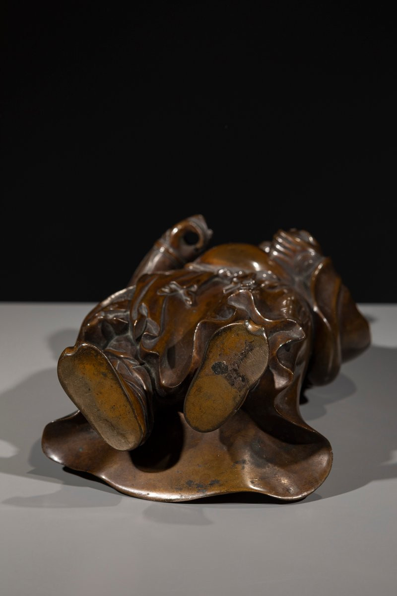 A Tokyo School Bronze Okimono Depicting Guan Yu-photo-8