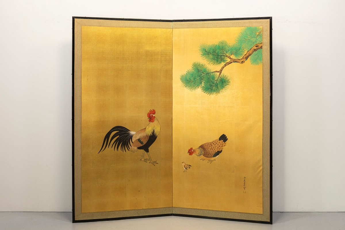 A Two-panel Folding Screen Painted On Gold Silk Depicting A Rooster And A Hen-photo-2