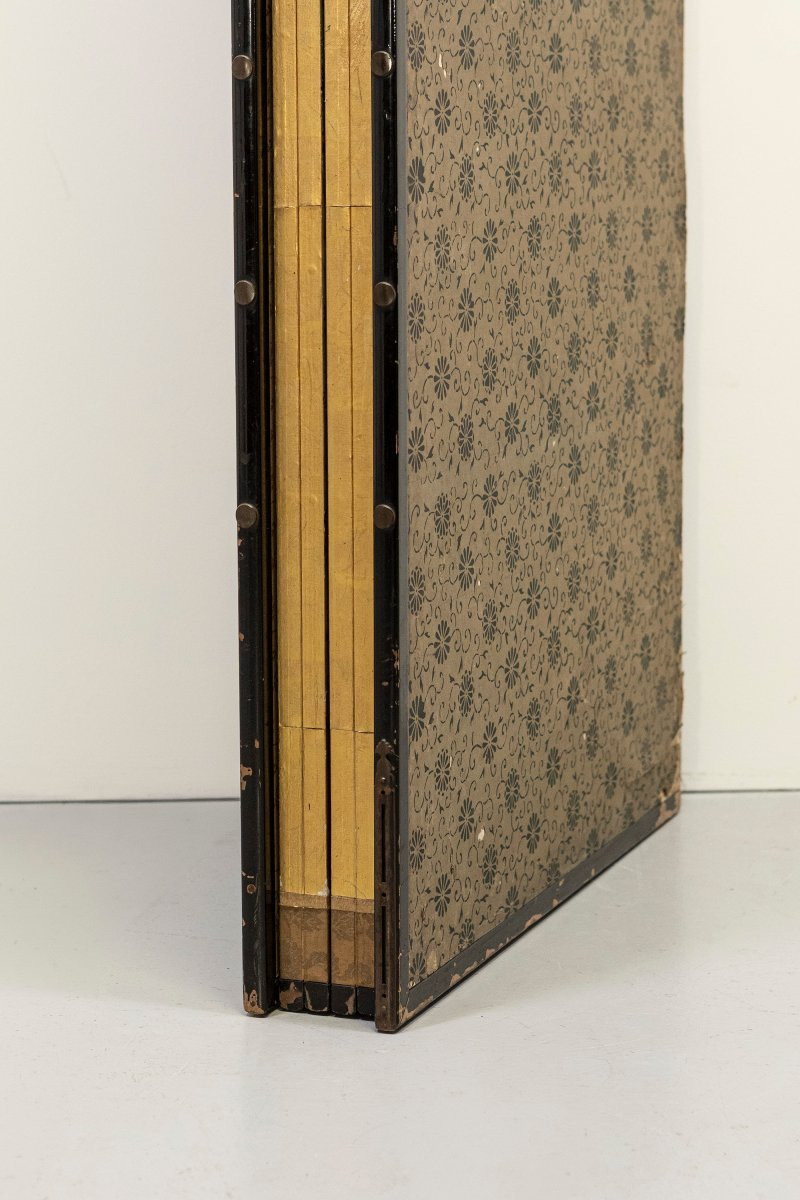 A Six-panel Gold Leaf Screen Animated By Figures Of The Tang Dynasty-photo-3