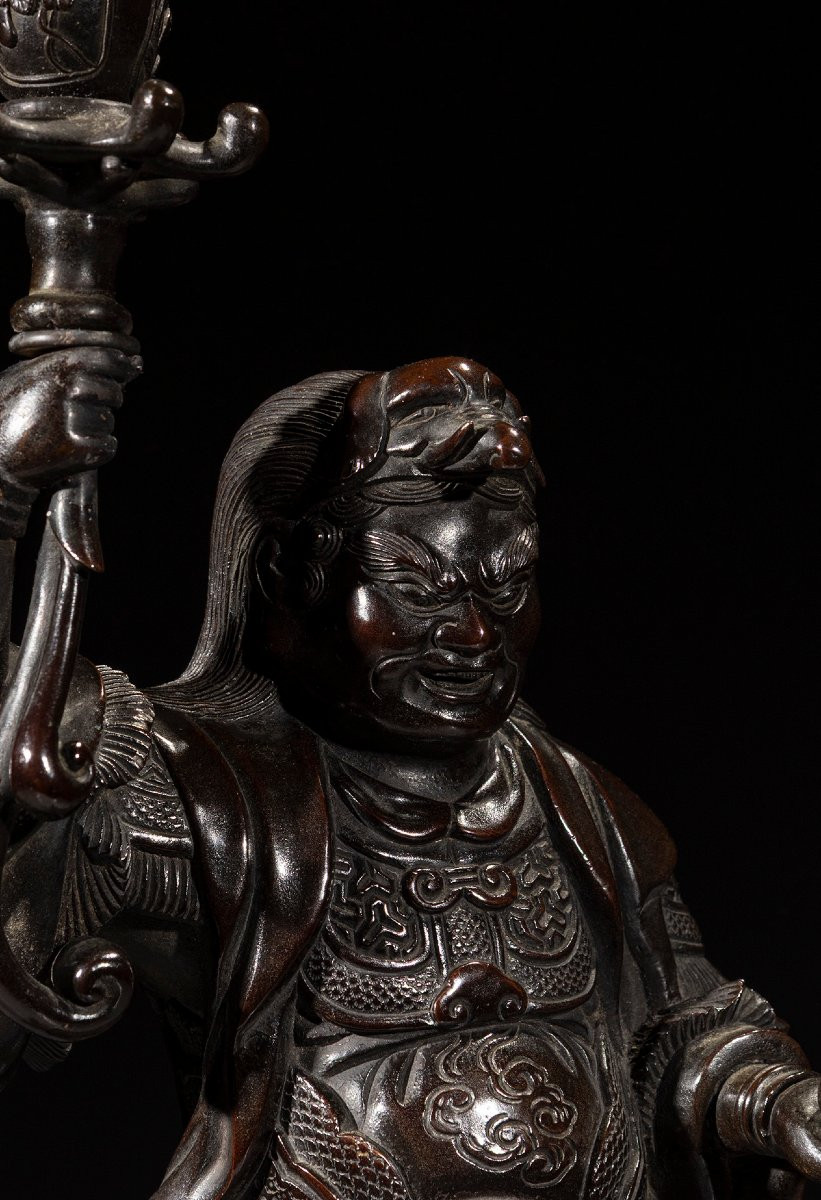 Grande sculpture japonaise en bronze représentant Bishamonten-photo-2