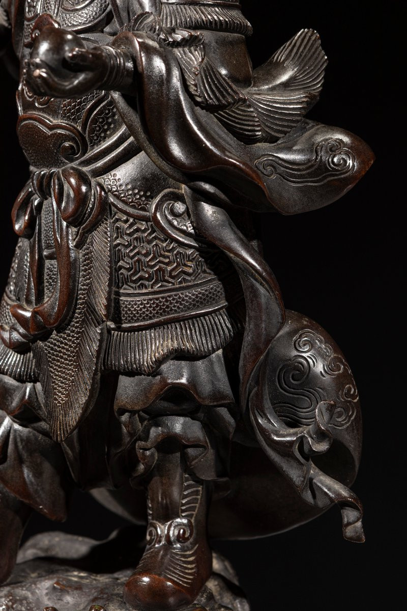 Grande sculpture japonaise en bronze représentant Bishamonten-photo-4