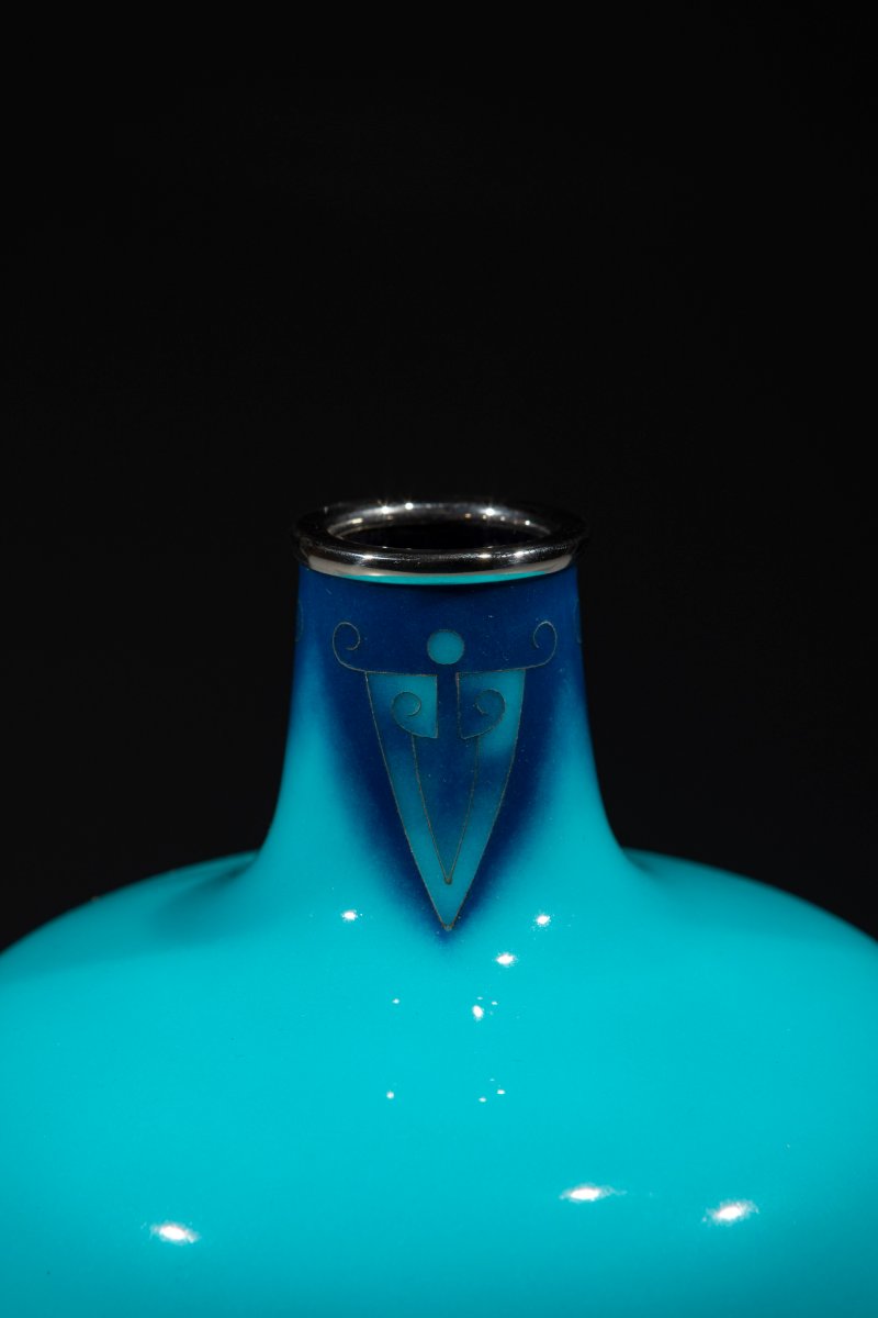 A Cloisonné Amphora-shaped Vase With Turquoise Ground, Signed Ando Company-photo-2