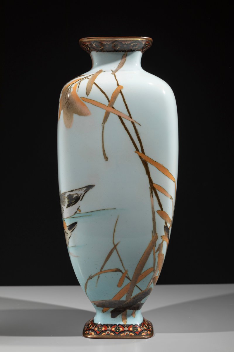 Vase cloisonné avec une paire de canards le long d’un cours d’eau-photo-3