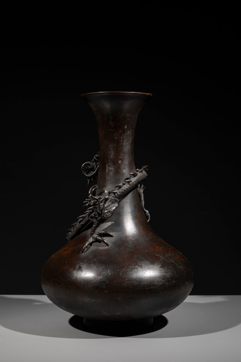 A Bronze Vase Decorated With A Relief Dragon (ryū)-photo-3