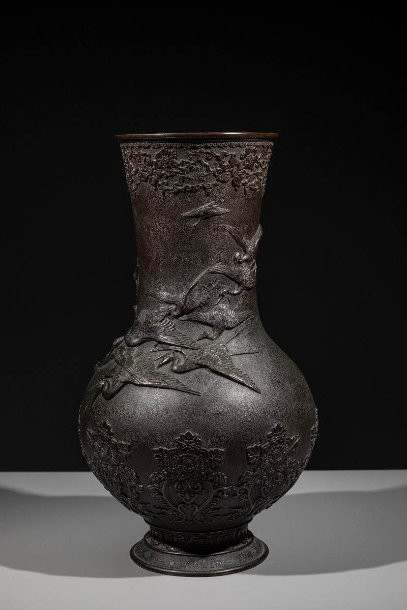 A Bronze Vase With Manchurian Cranes In Relief, Signed Miyao-photo-3