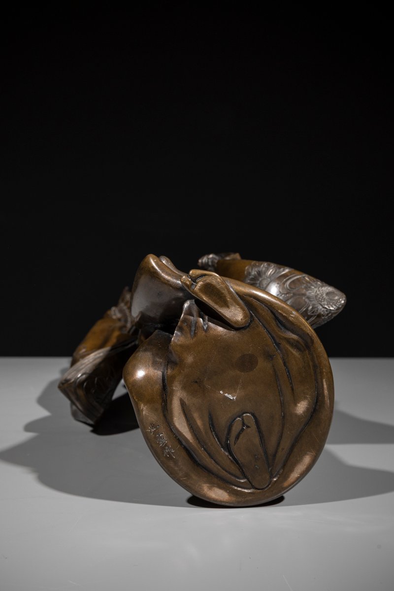 A Bronze Okimono Depicting A Dancer With A Fan-photo-8
