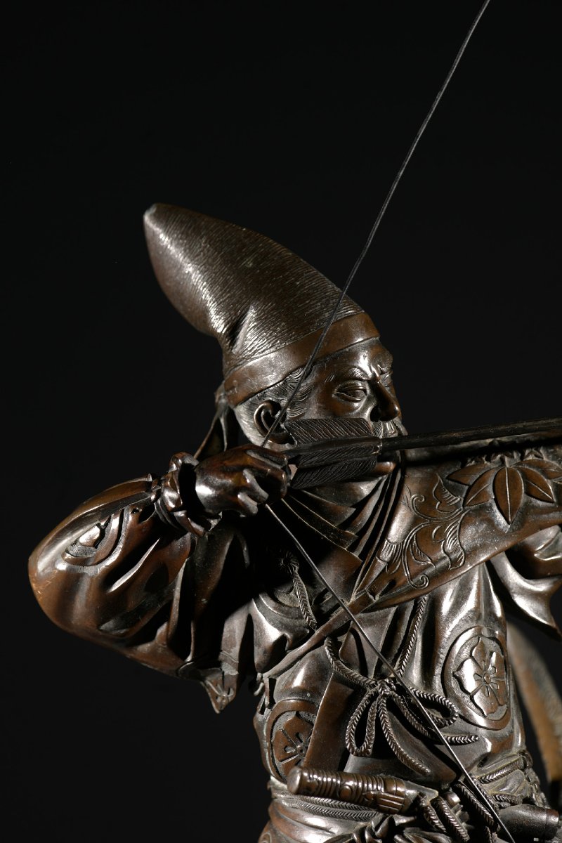 A Bronze Okimono Depicting A Samurai Archer, Signed Yoshimitsu-photo-4