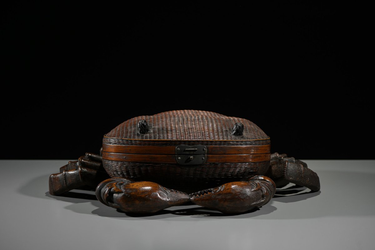 A Woven Bamboo And Wood Box In The Shape Of A Crab-photo-3