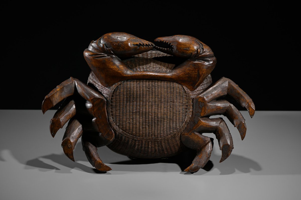 A Woven Bamboo And Wood Box In The Shape Of A Crab-photo-4