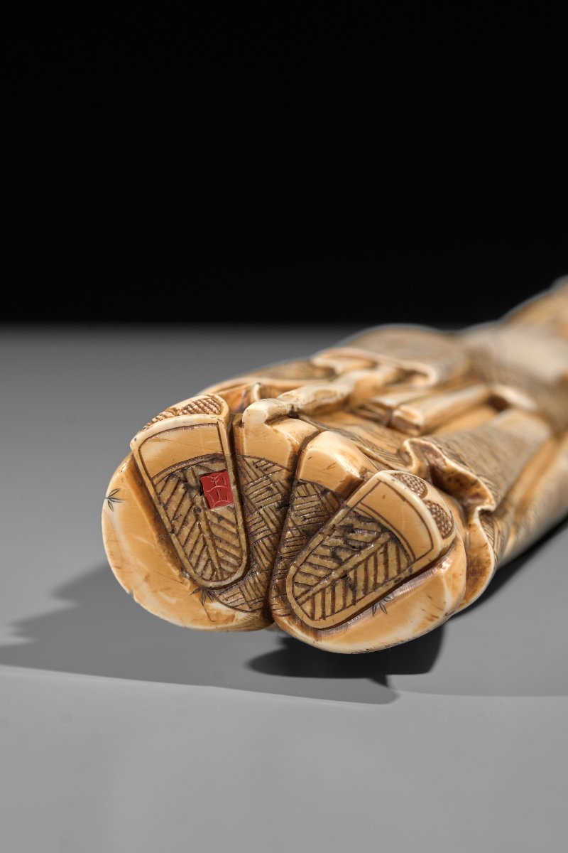 A Marine Ivory Okimono Depicting Jurojin, Signed Gyokuzan-photo-4