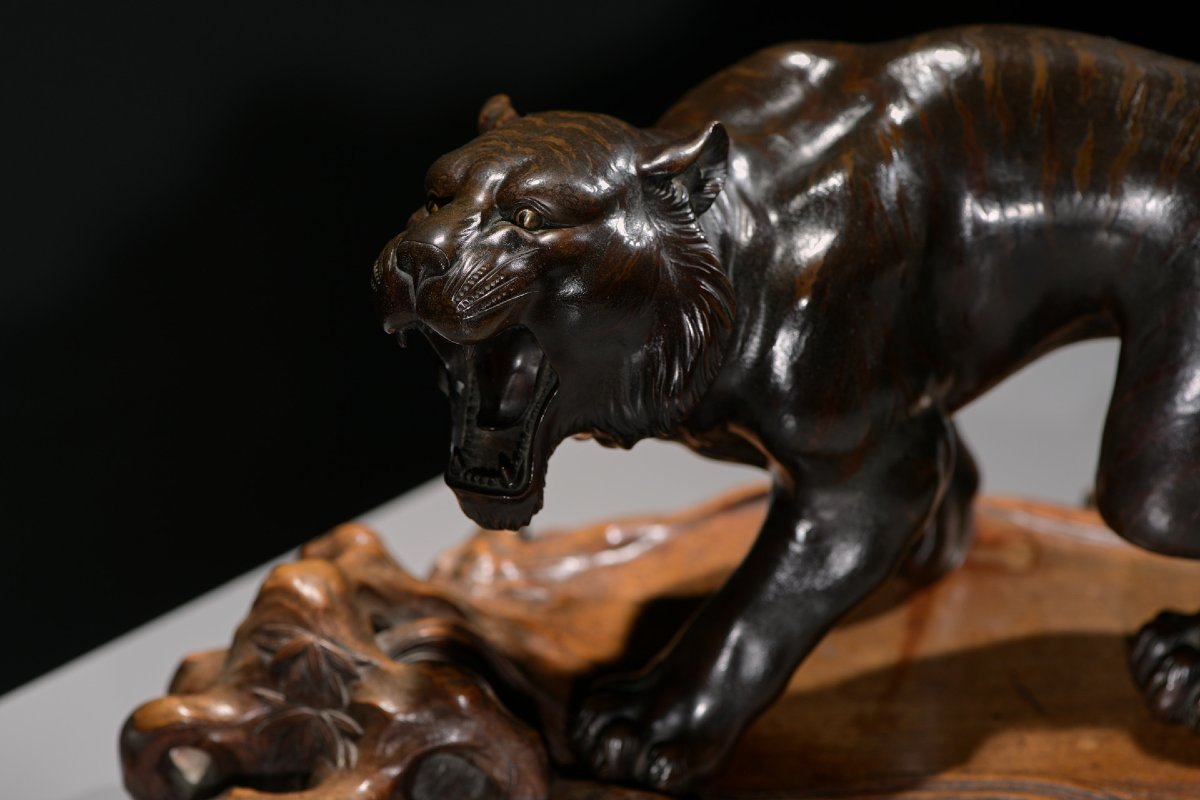 A Patinated Bronze Sculpture Depicting A Tiger, Signed Maruki Sei