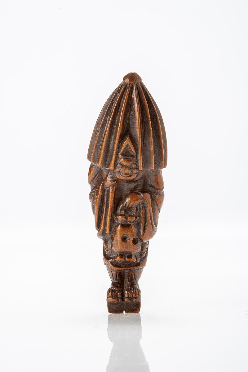 Netsuke En Buis Représentant Un Prêtre Shintoïste