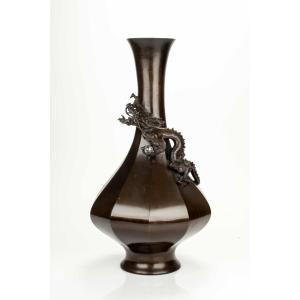 A Japanese Bronze Vase With Ryū Dragon In Relief, Signed Maruki Sei