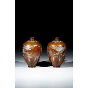 Paire de vases en bronze représentant deux dragons, Nogawa Company