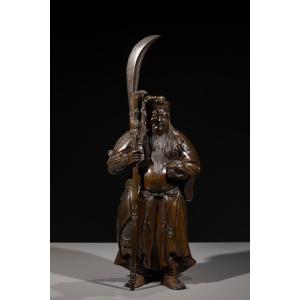 Okimono en bronze de l’école de Tokyo représentant Guan Yu