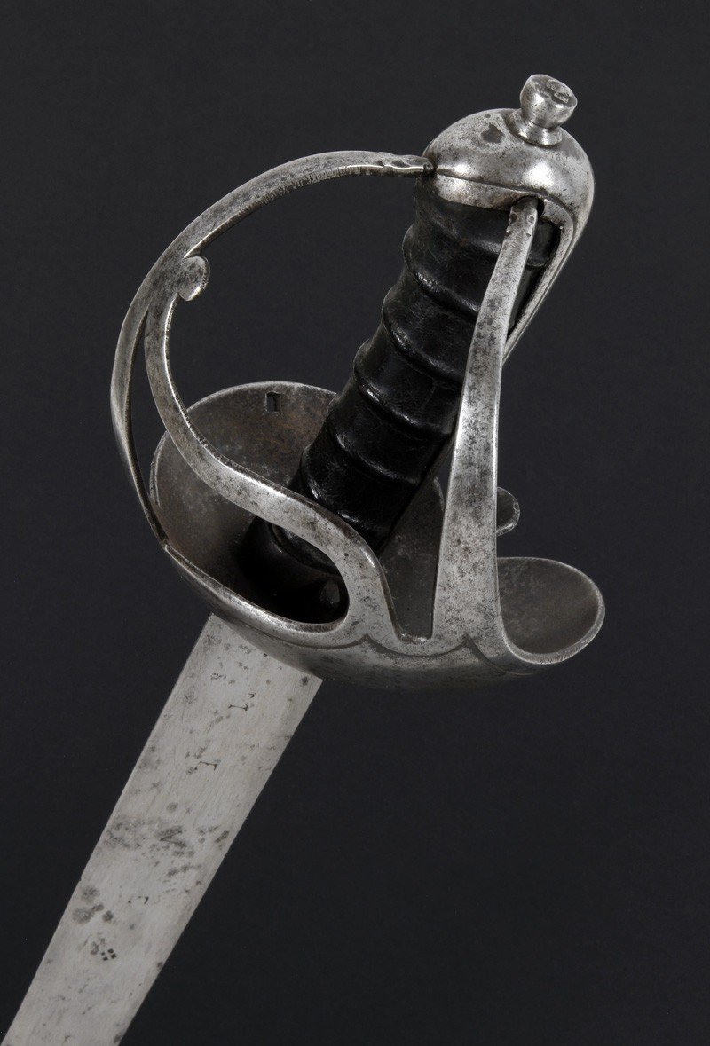 épée De Cavalerie. Espagne, Vers 1800, Avec Lame 17ème Siècle.-photo-4