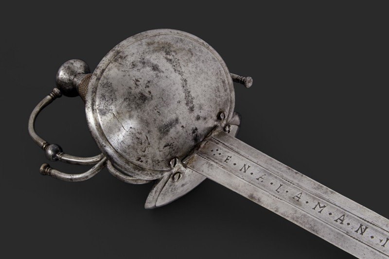 Large Cavalry Sword With Shell Mount (111 Cm). Spain, Circa 1700.-photo-4