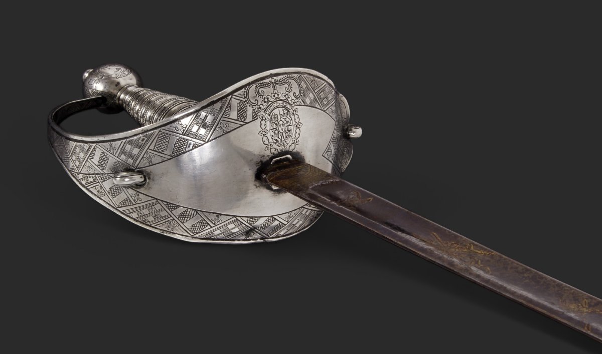 Épée d'officier espagnol pour les Gardes Royaux ou Hallebardiers, en argent.  Vers 1830.-photo-3
