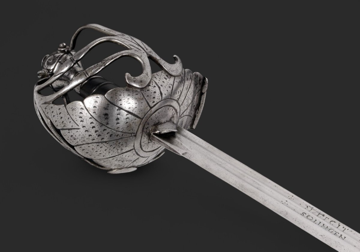17th Century English Mortuary Sword-photo-3
