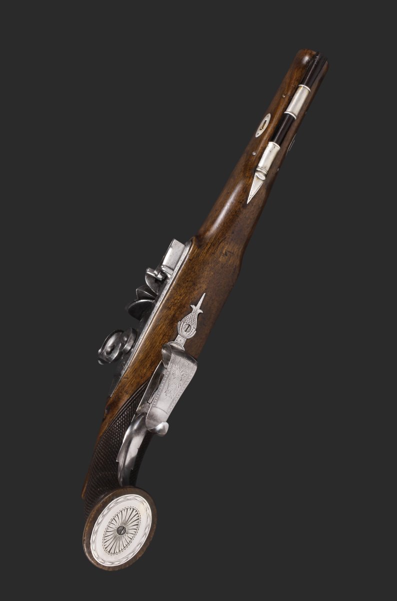 Pistolet à silex « SAW-HANDLED », signé McDermot.  Vers 1800.-photo-1