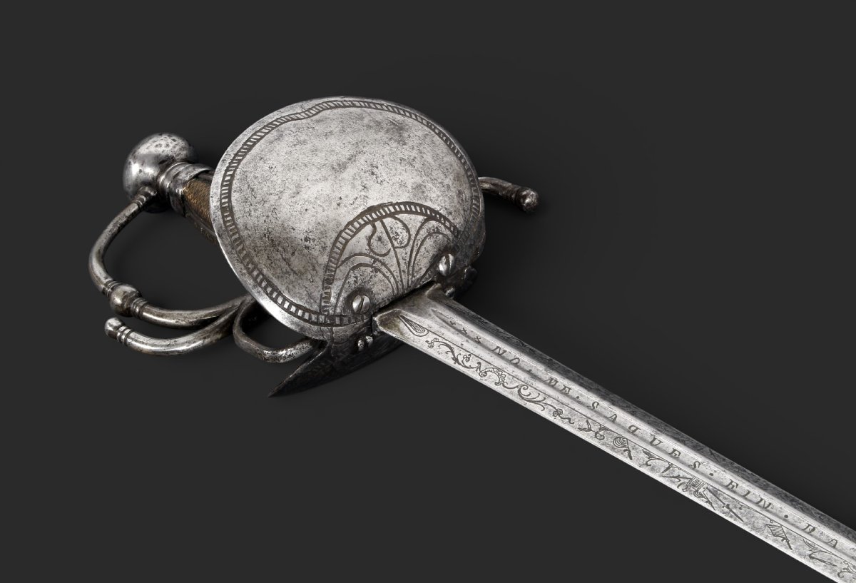 Large Cavalry Sword With Shell Mount. Spain, Second Half Of The 18th Century.-photo-3