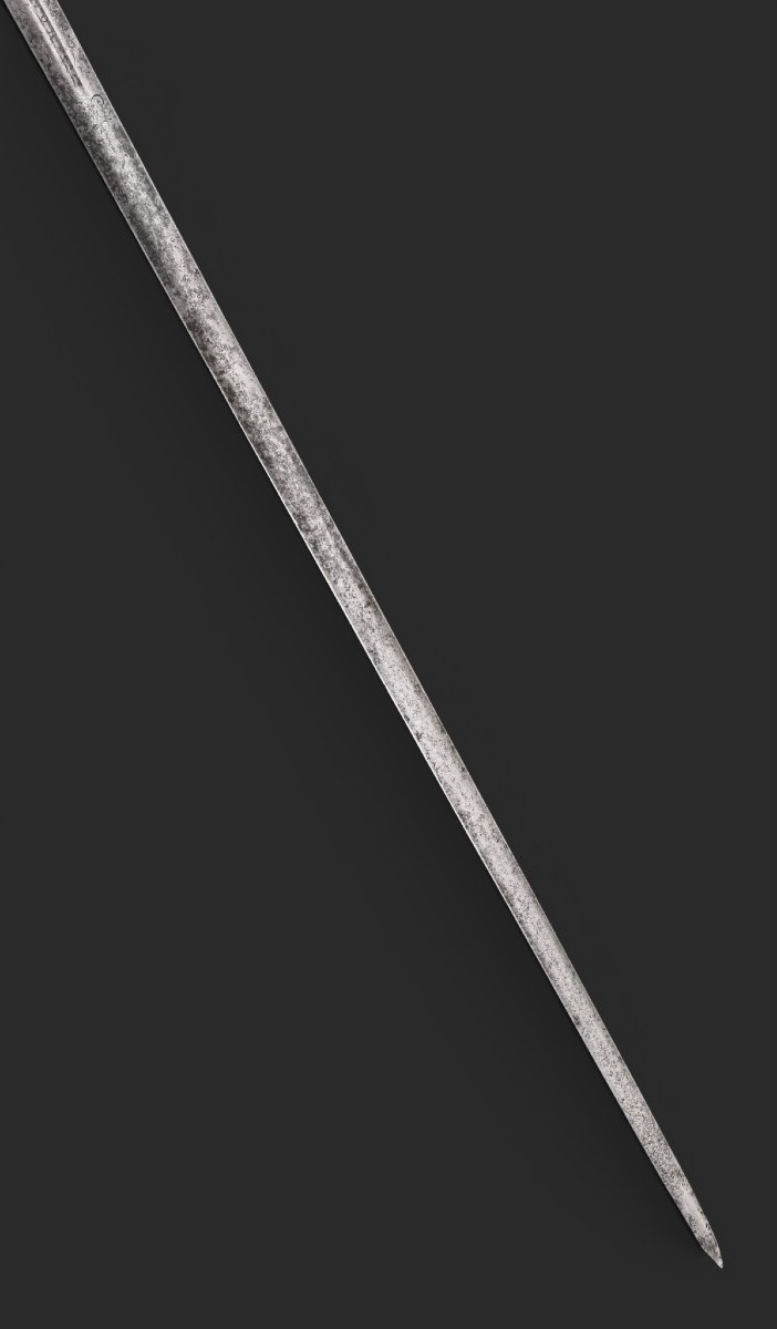 Large Cavalry Sword With Shell Mount. Spain, Second Half Of The 18th Century.-photo-3