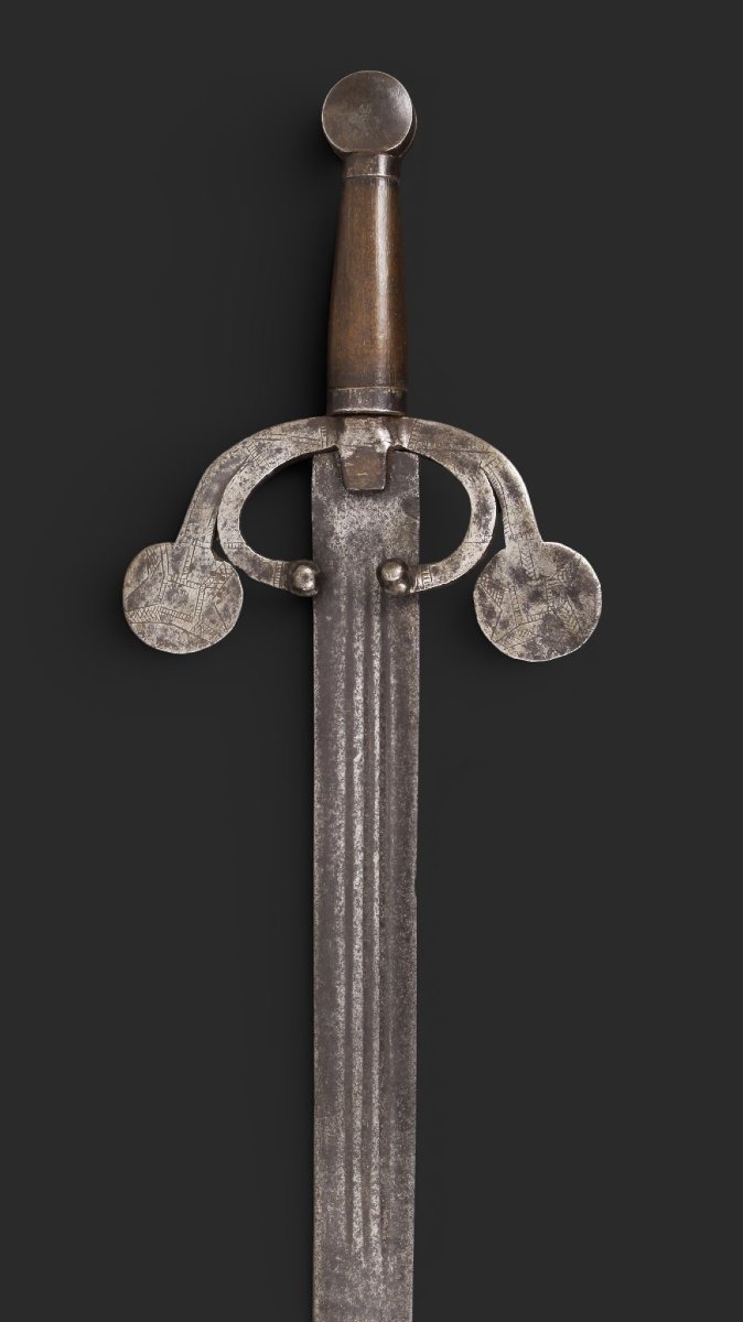 Sword With A Portuguese Guard, Known As A “crab-guard” Or “colhona,” 17th Century.