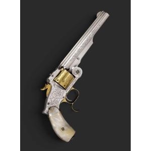 Revolver Smith & Wesson No. 3 Russian, gravé, nickelée et dorée. États-Unis, vers 1875.