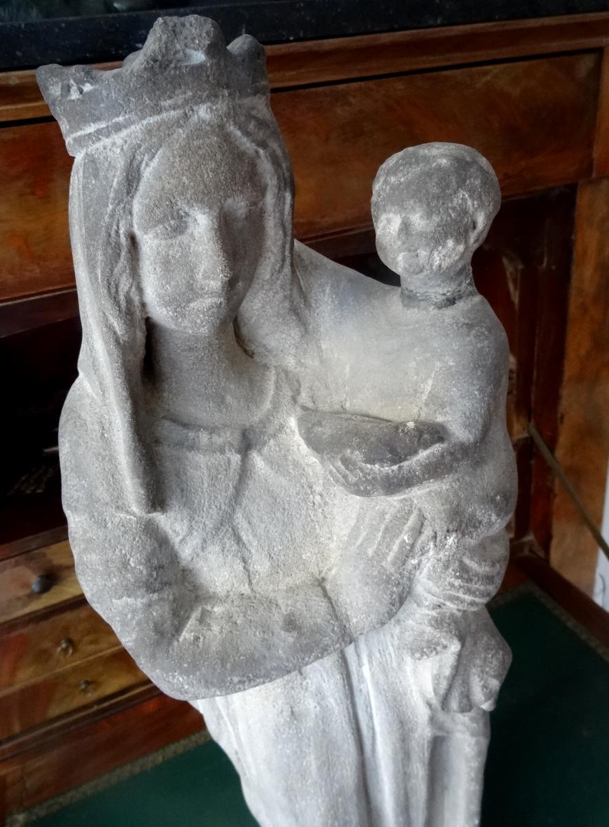 Virgin In The Child. XV. XV. Limestone-photo-4