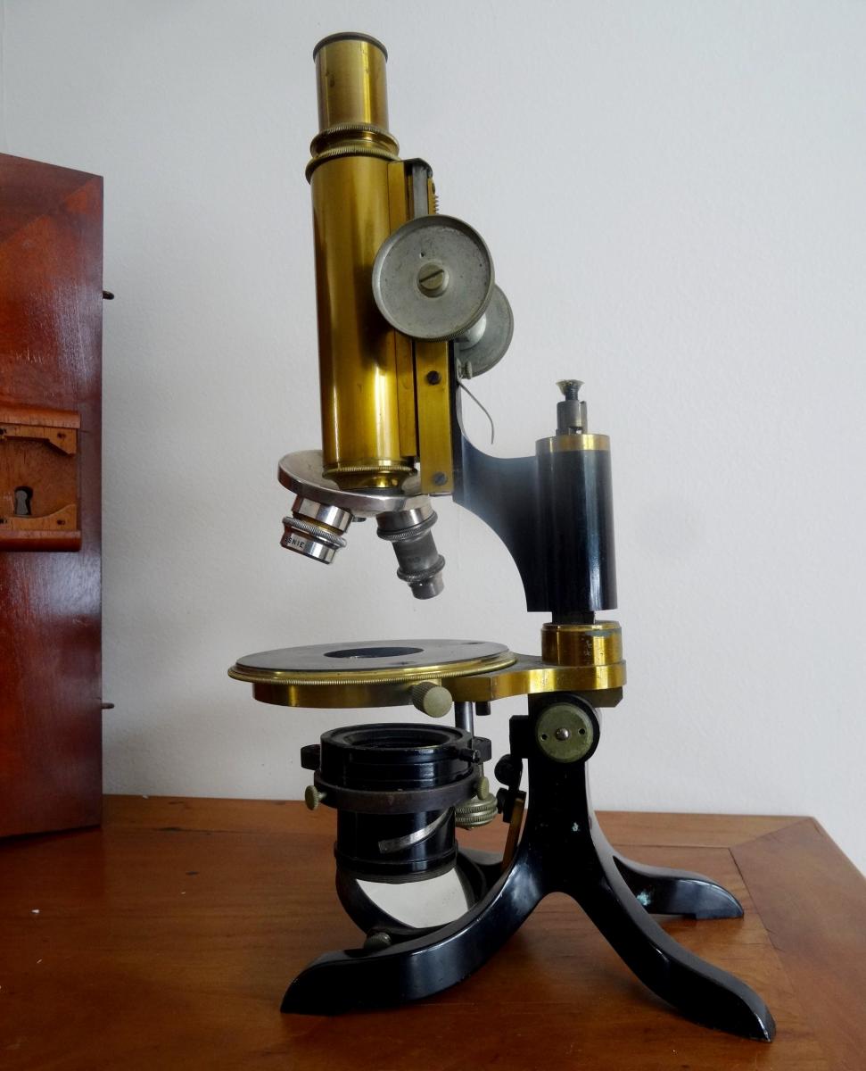 MICROSCOPE ANCIEN .DEBUT XXéme. G.BERLEMONT .Constructeur .-photo-3