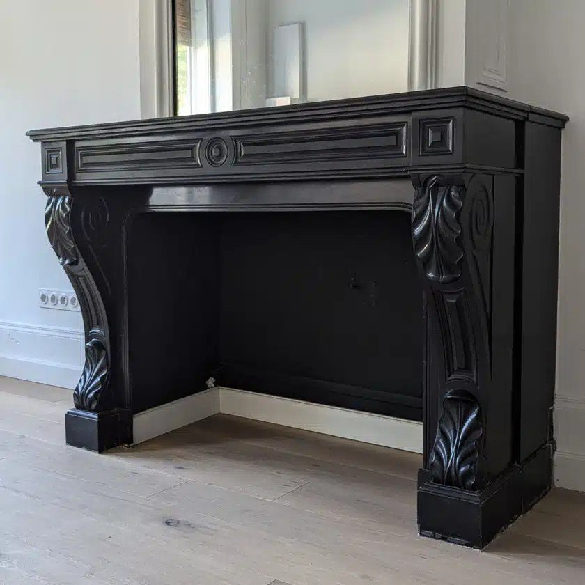 1840s Belgian Late Black Marble Fireplace-photo-4