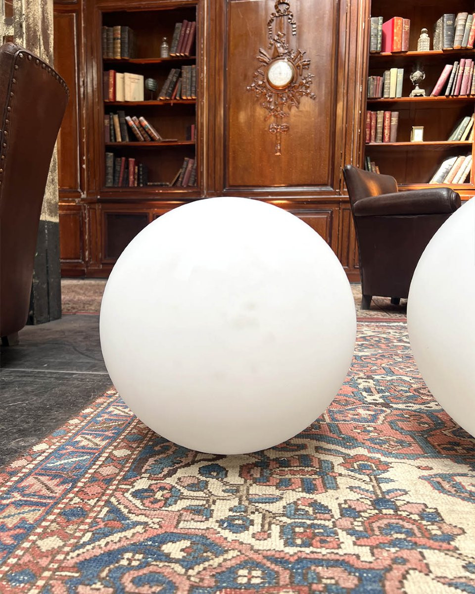 Three Large Opaline Glass Lamps-photo-4