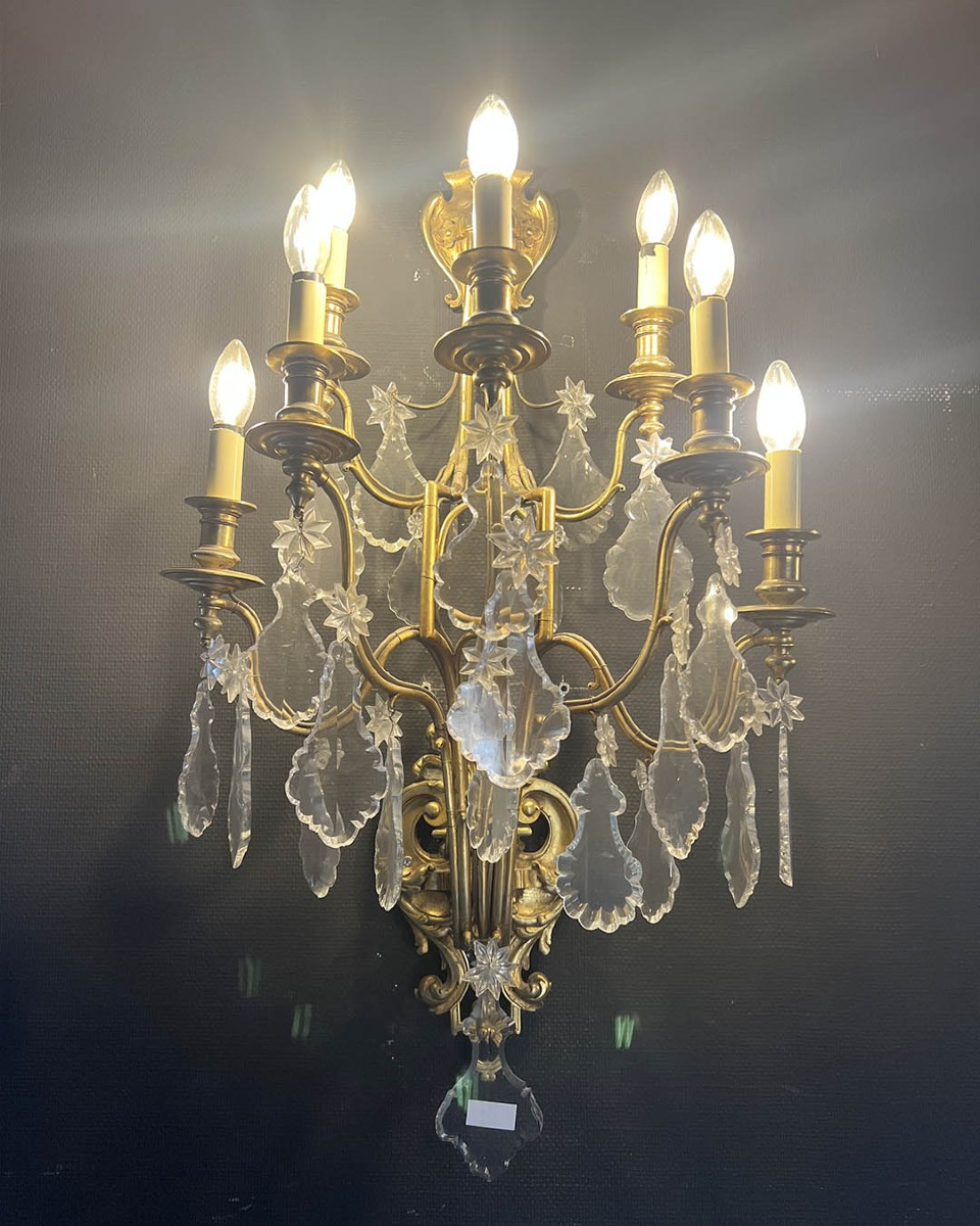 Paire D’appliques En Bronze Doré Et Verre Taillé